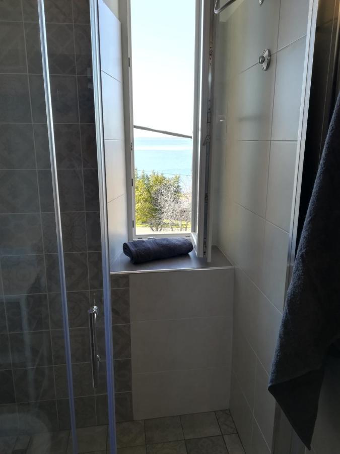 Koromačno Apartment Stefania On The Beach מראה חיצוני תמונה